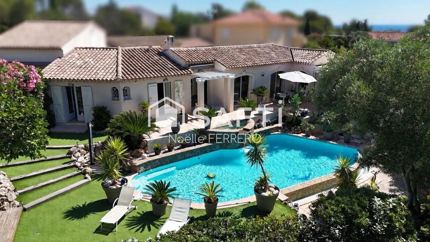 Maison à vendre, 180m², Fréjus