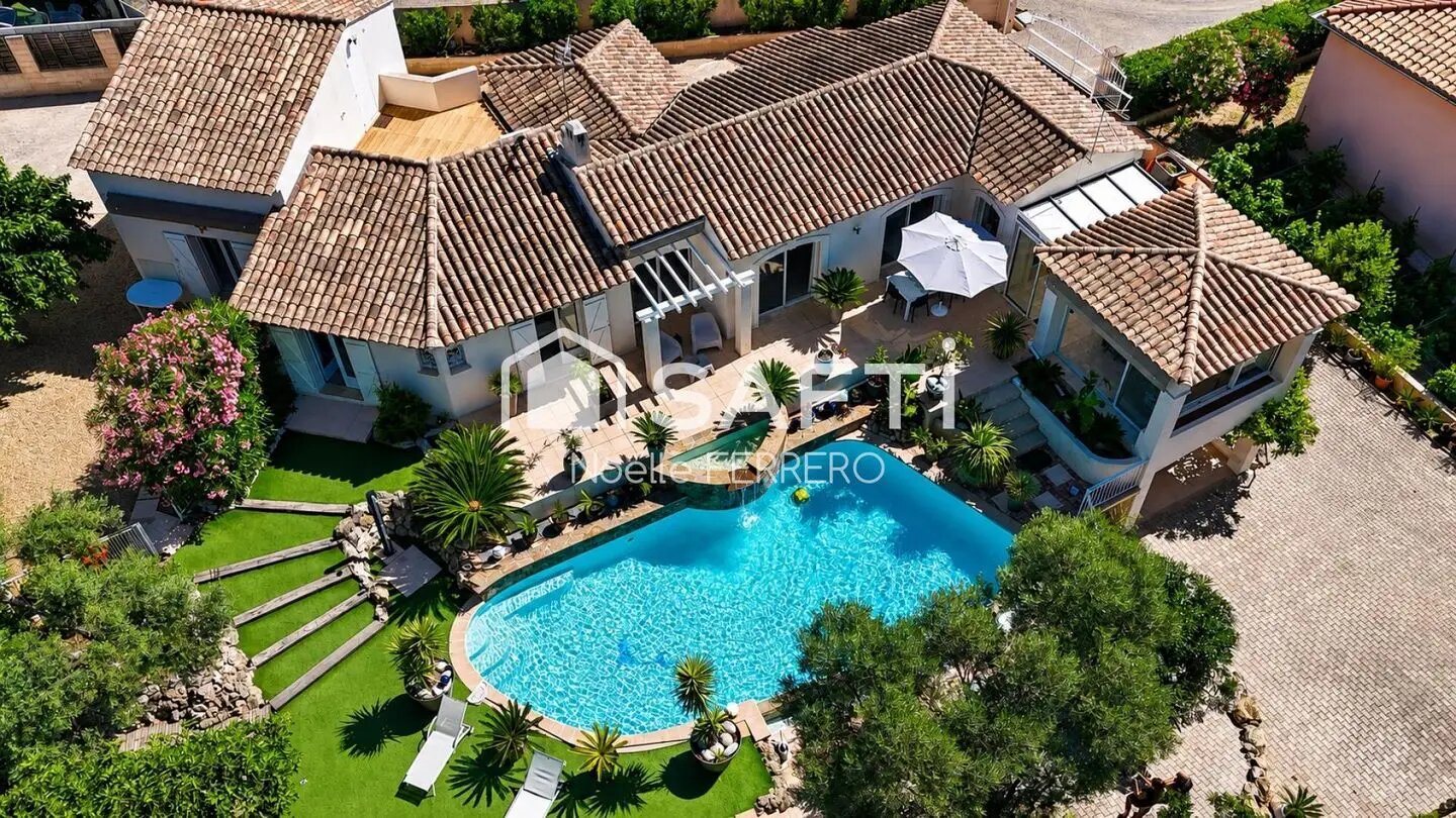 Maison à vendre, 180m², Fréjus