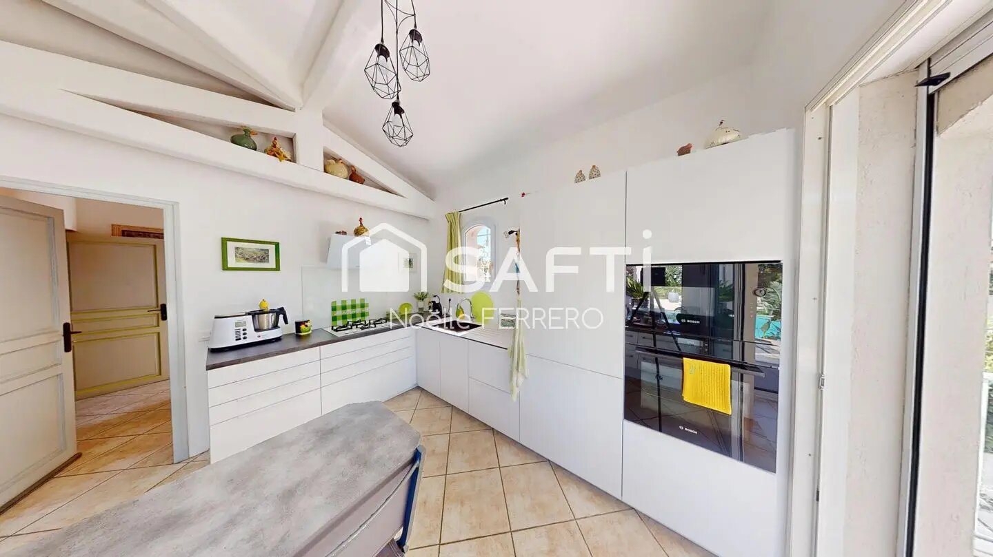Maison à vendre, 180m², Fréjus