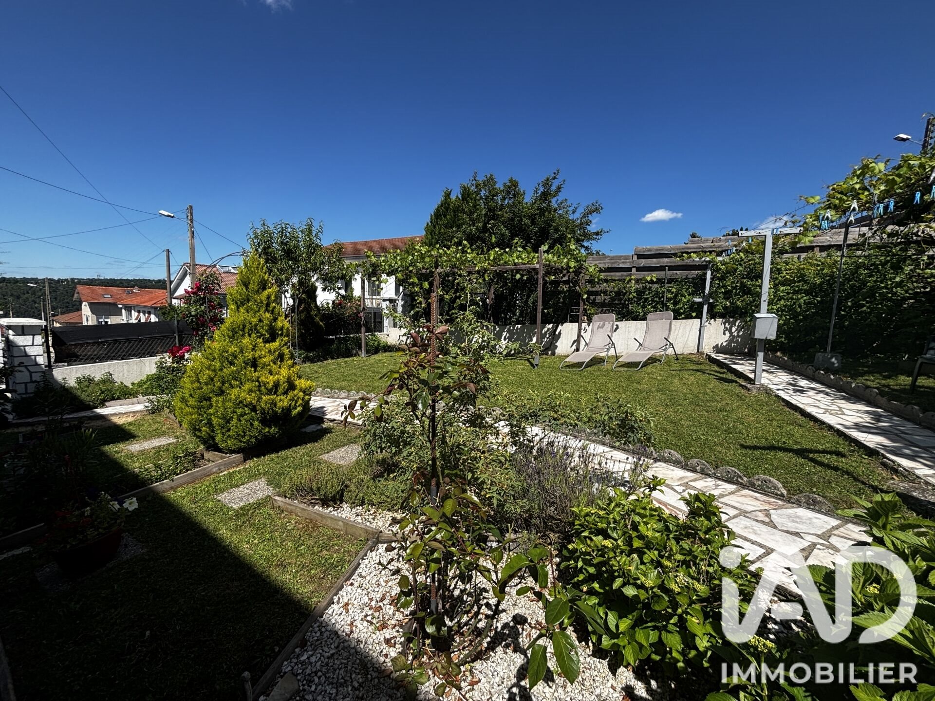Maison à vendre, 140m², Le Chambon-Feugerolles