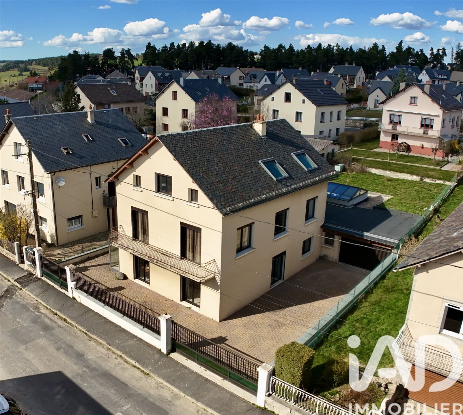 Maison à vendre, 223m², Saint-Chély-d'Apcher