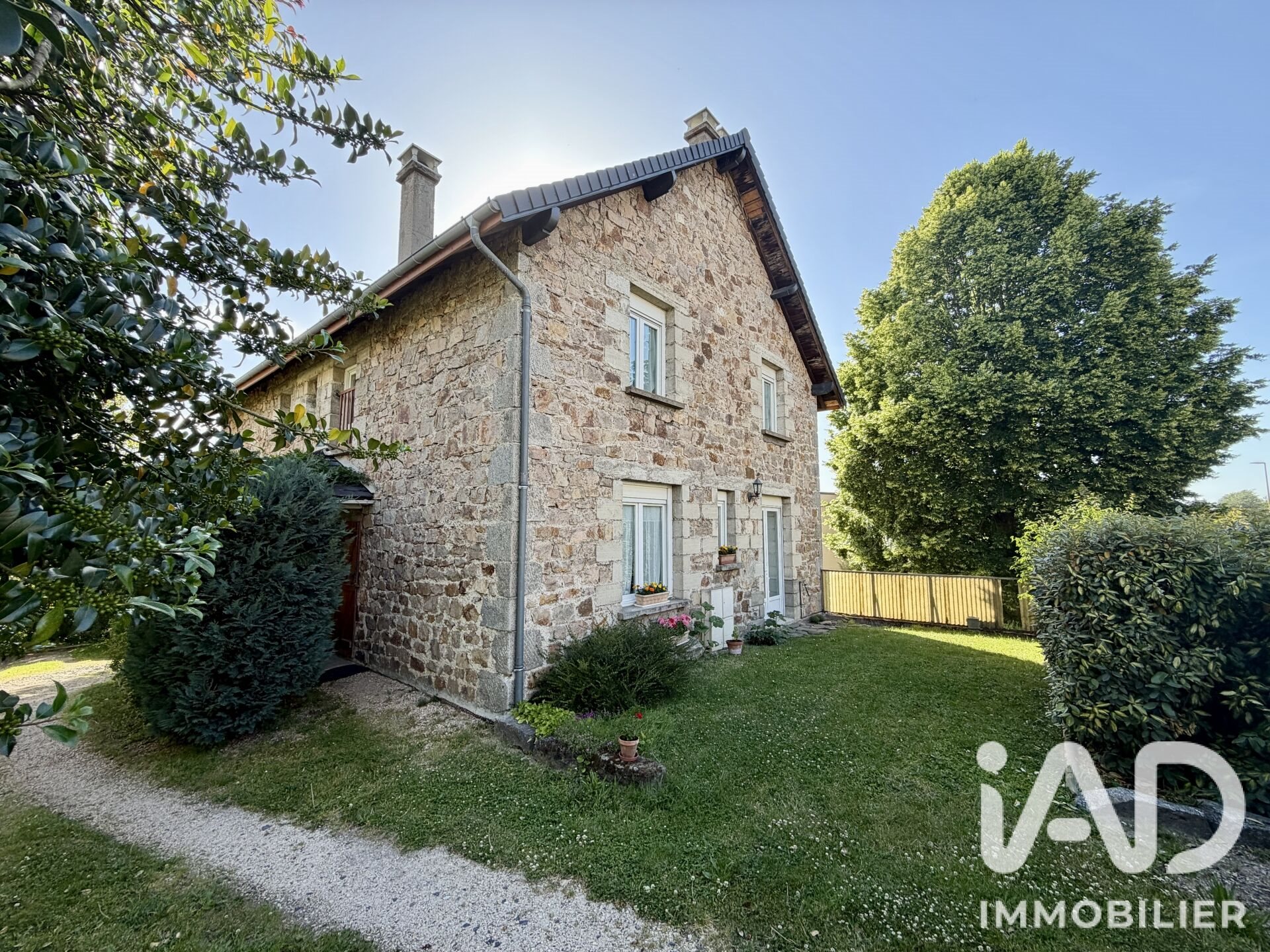 Maison à vendre, 264m², Saint-Chély-d'Apcher