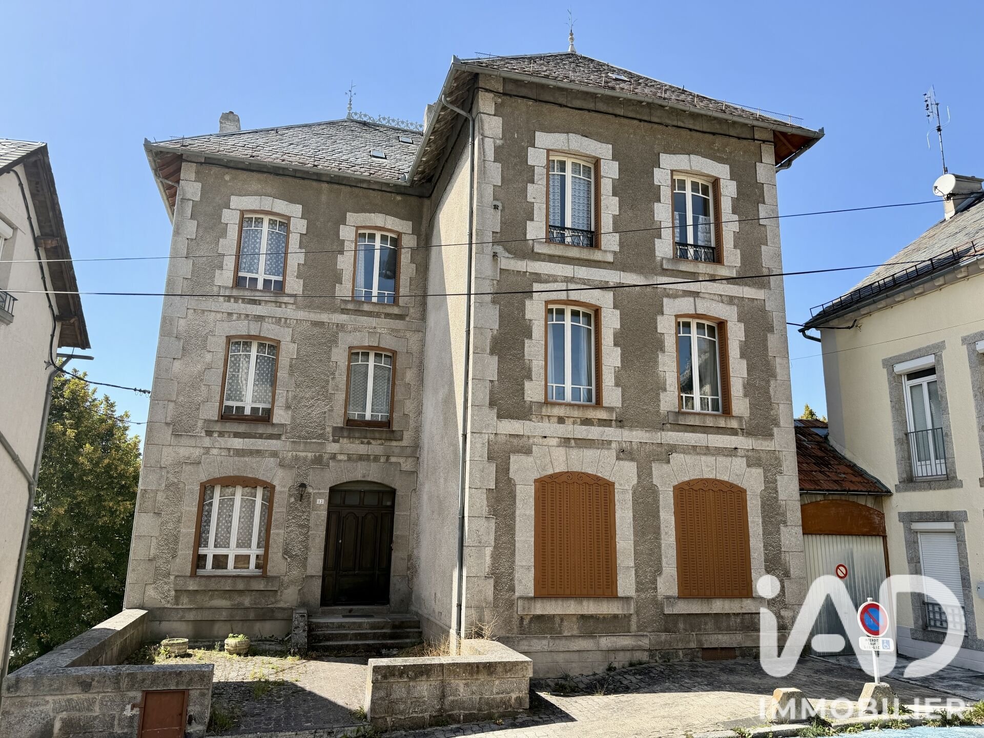 Maison à vendre, 325m², Saint-Chély-d'Apcher