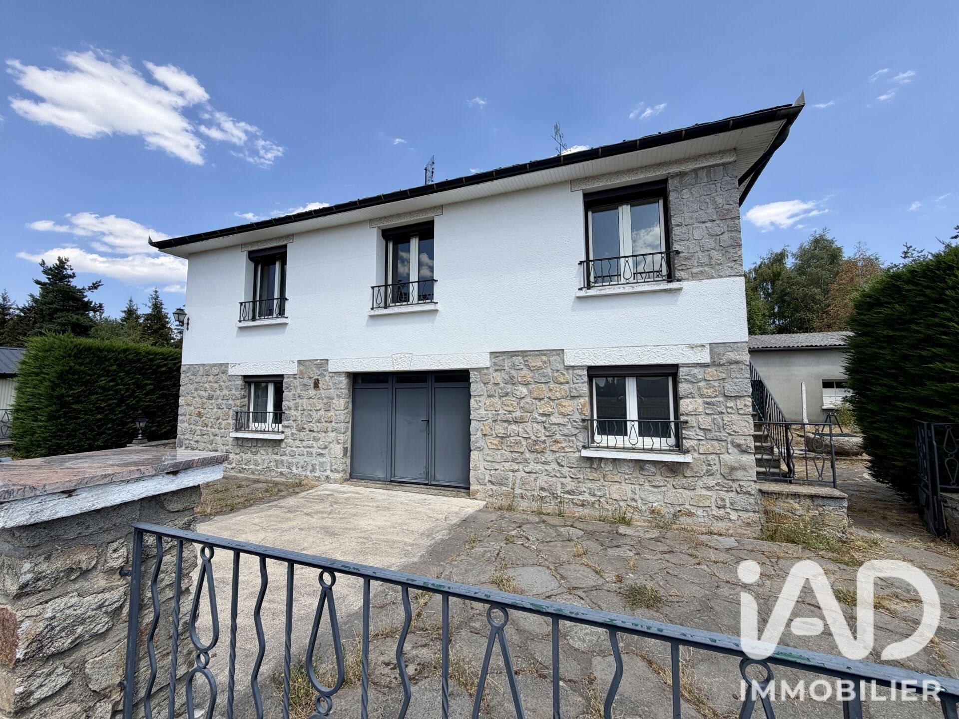 Maison à vendre, 151m², Peyre en Aubrac