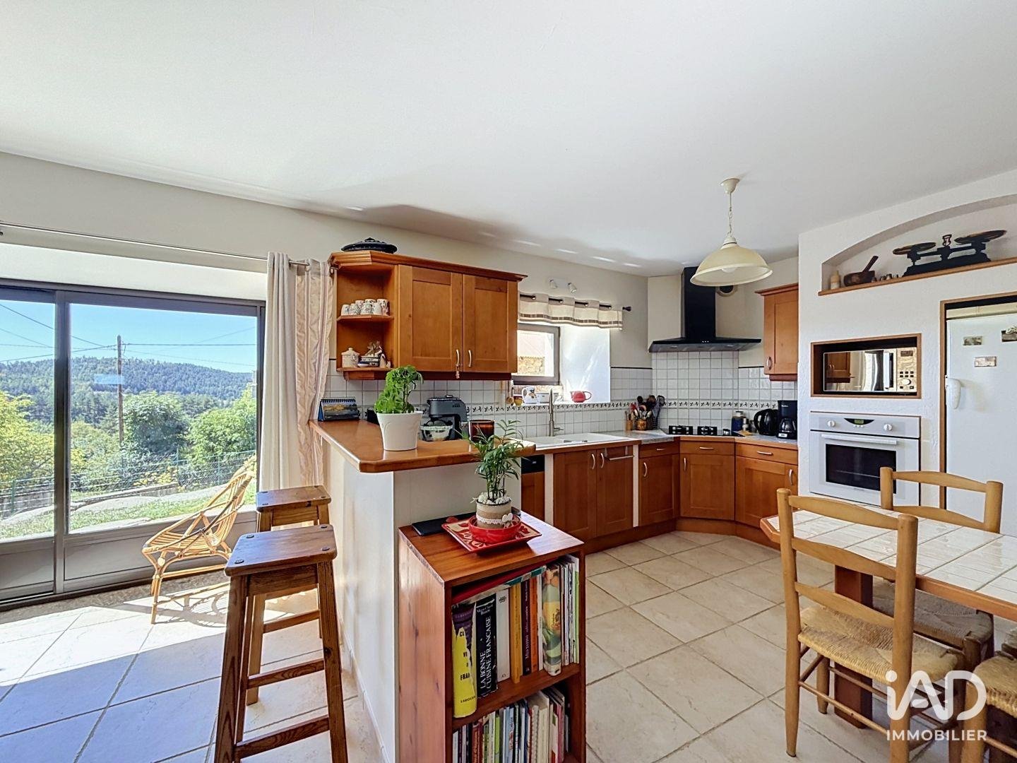 Maison à vendre, 303m², Saint-Chély-d'Apcher