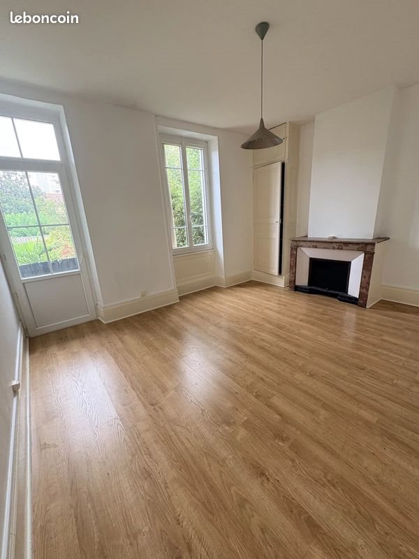 Appartement à louer, 47m², Valence