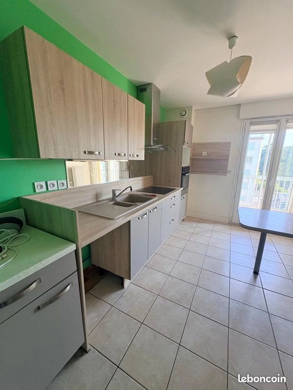 Appartement à louer, 108m², Guilherand-Granges