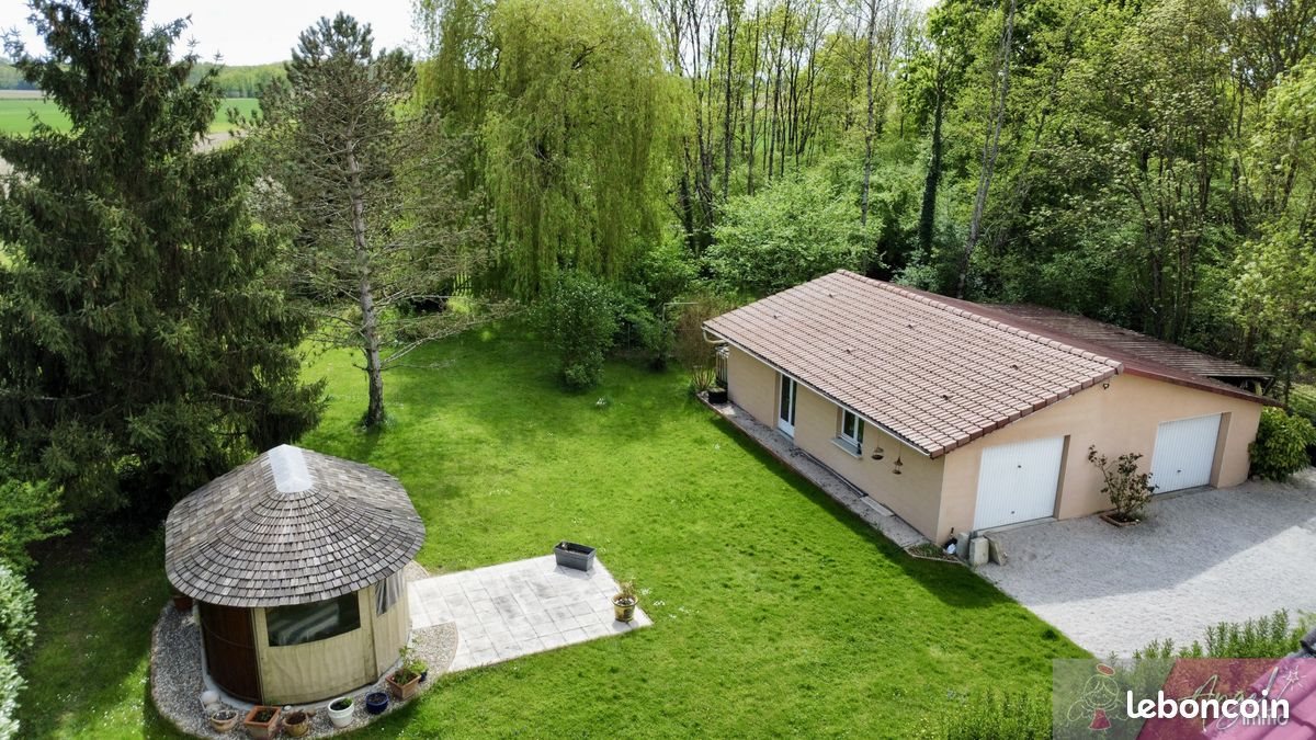 Maison à vendre, 218m², Abergement-la-Ronce
