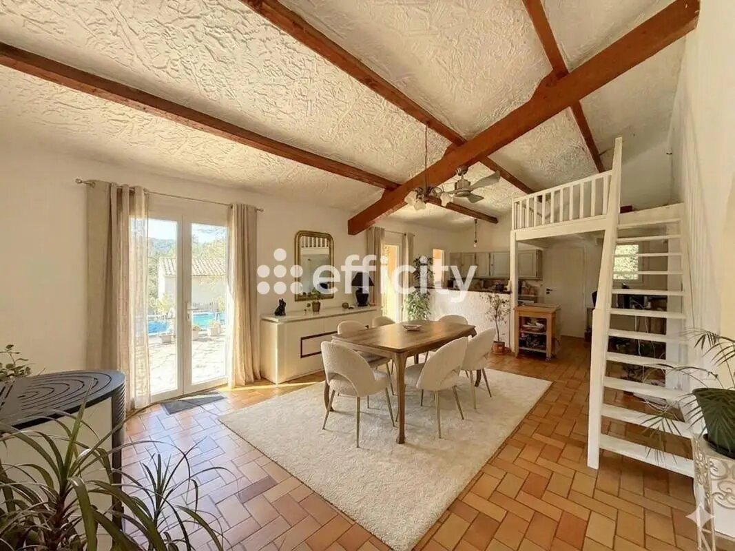 Maison à vendre, 144m², La Roquebrussanne