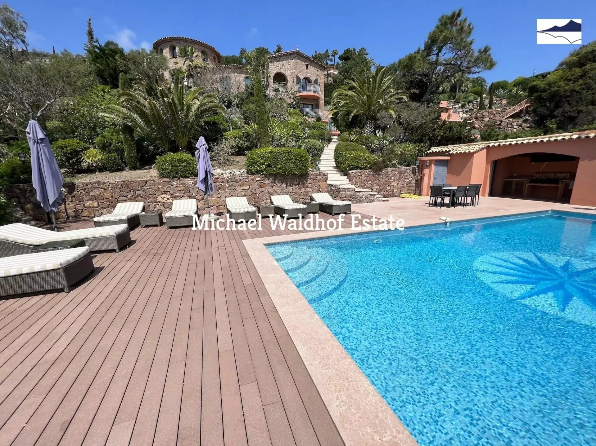 Maison à louer, 18m², Théoule-sur-Mer