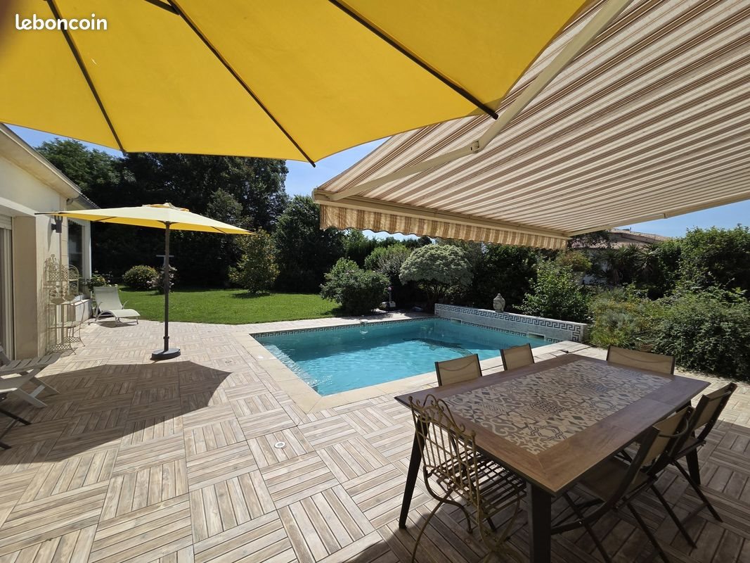 Maison à vendre, 160m², Blésignac