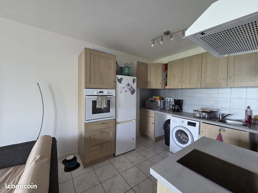 Appartement à louer, 42m², Coutras