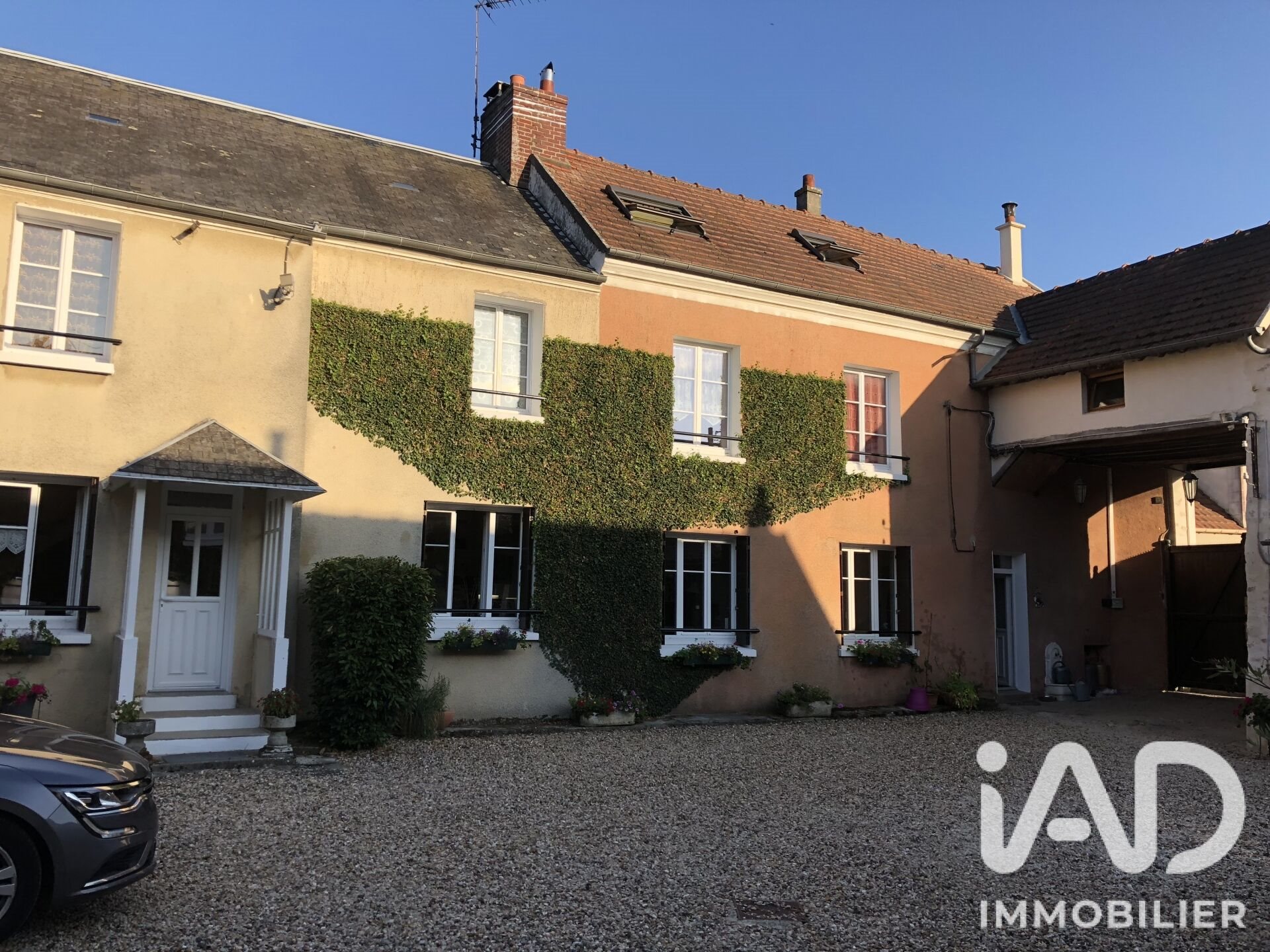 Maison à vendre, 247m², Marcilly