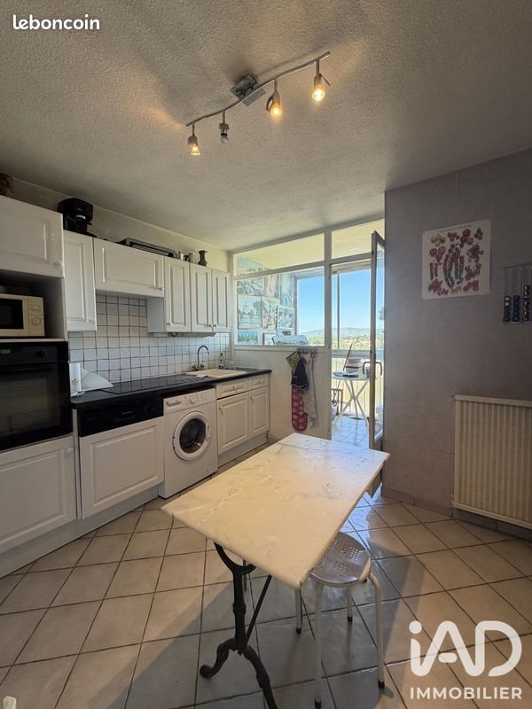 Appartement à vendre, 70m², Salon-de-Provence