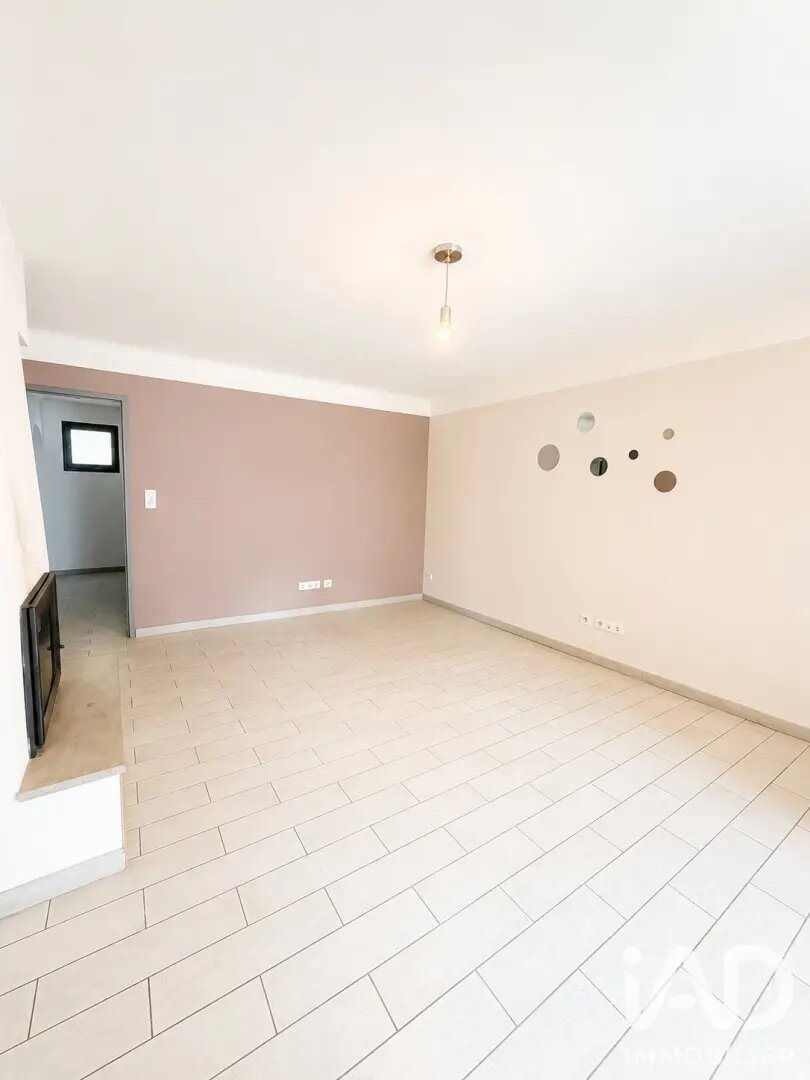 Maison à vendre, 245m², Eyguières