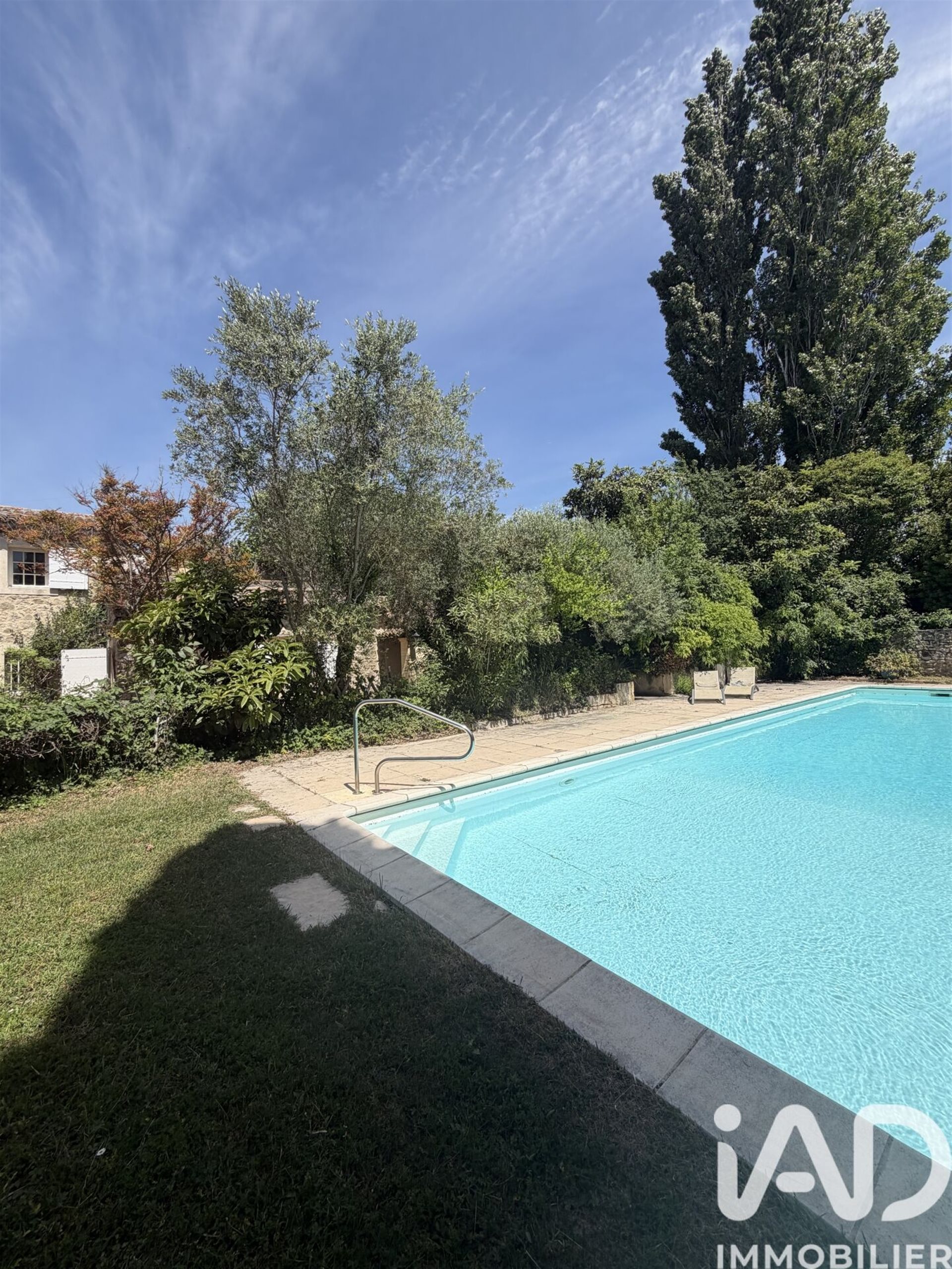 Maison à vendre, 408m², Lamanon