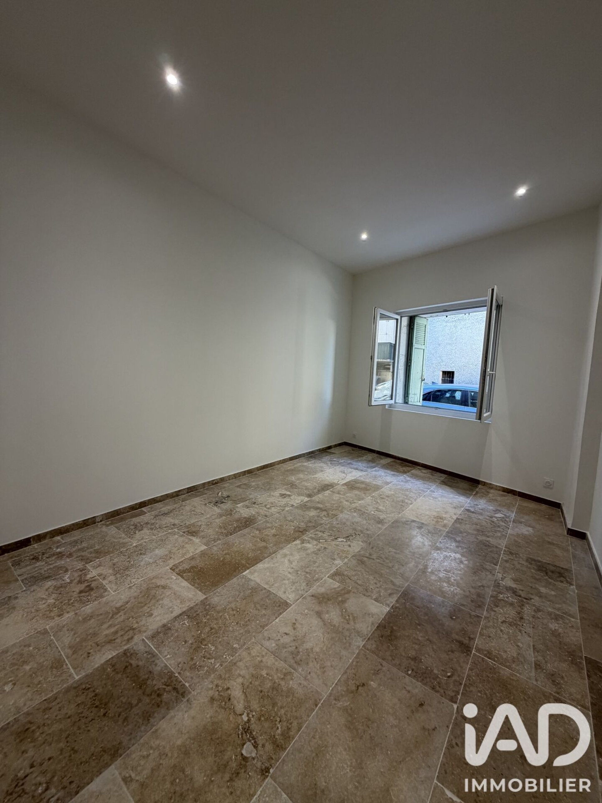 Appartement à vendre, 65m², Pélissanne