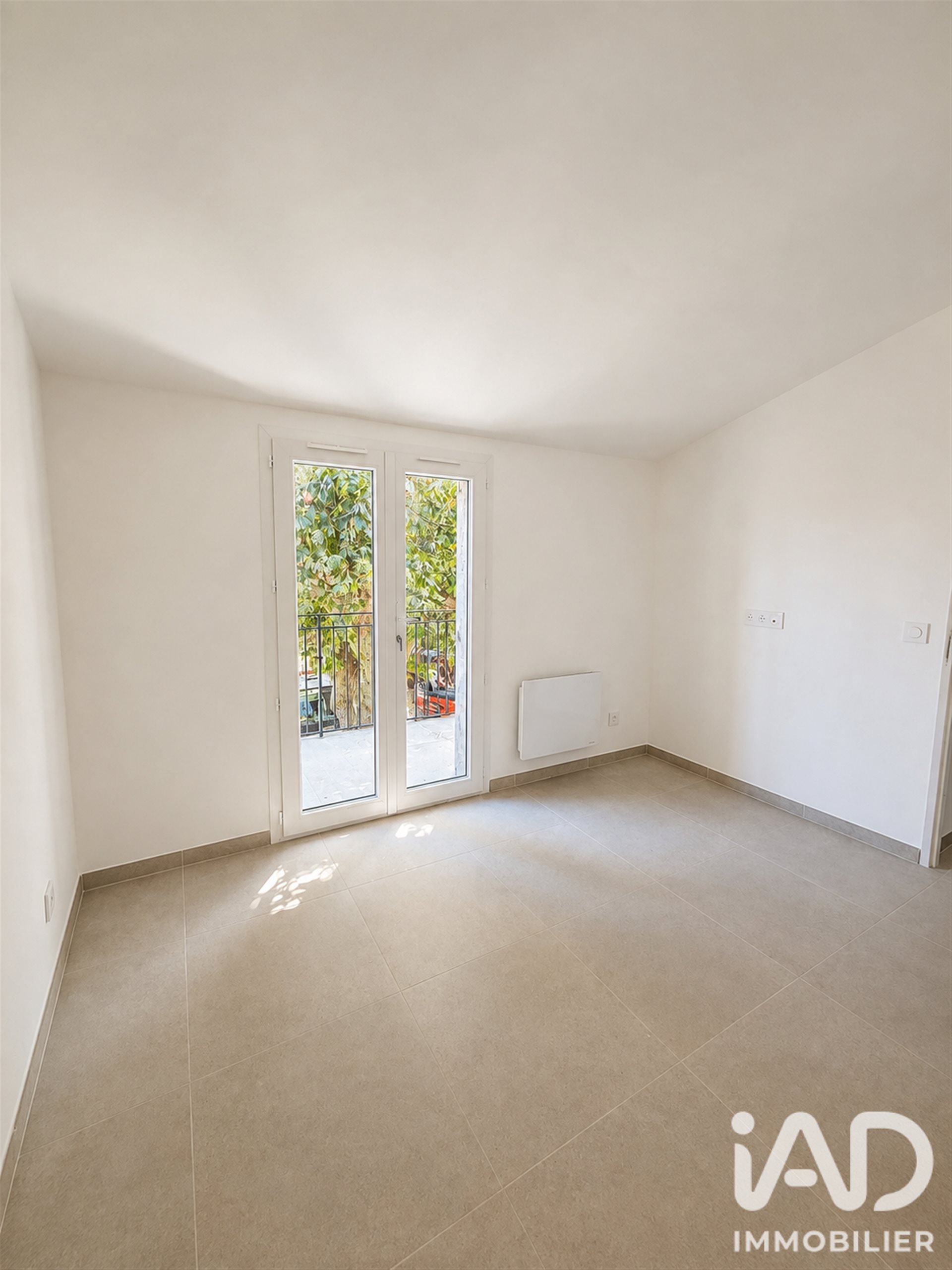 Appartement à louer, 63m², Pélissanne