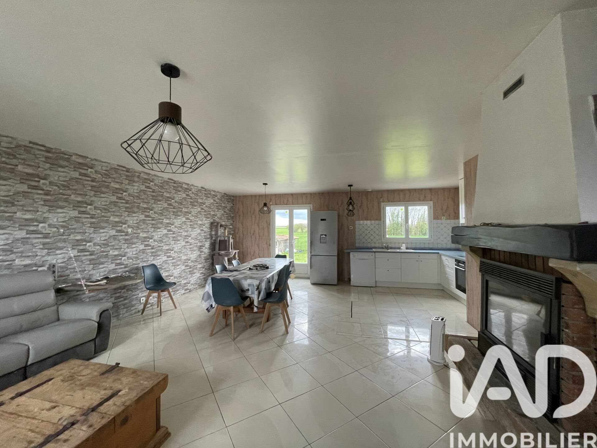 Maison à vendre, 87m², Germignac