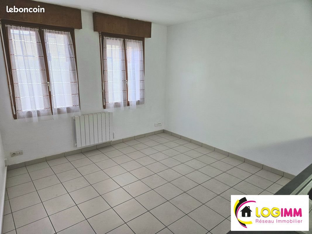 Appartement à louer, 33m², Maing