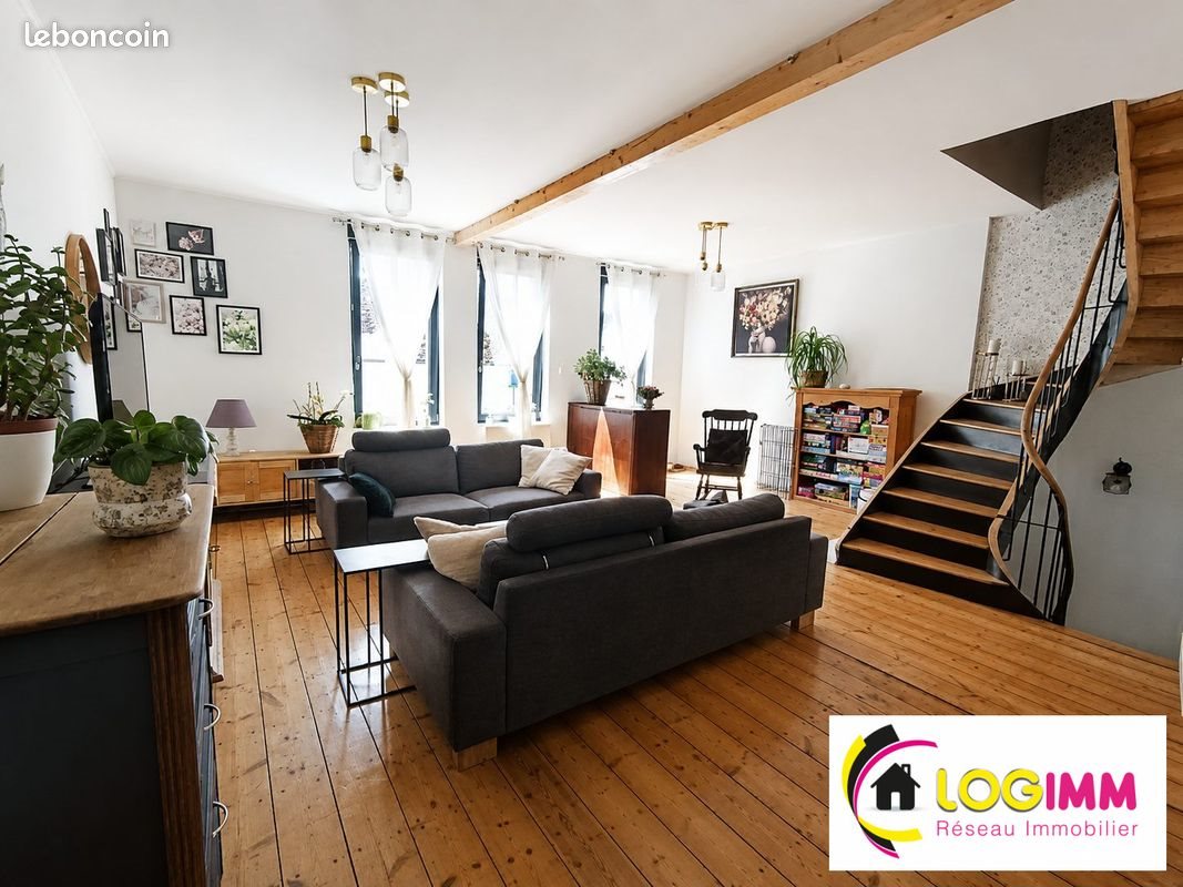 Maison à vendre, 340m², Solesmes