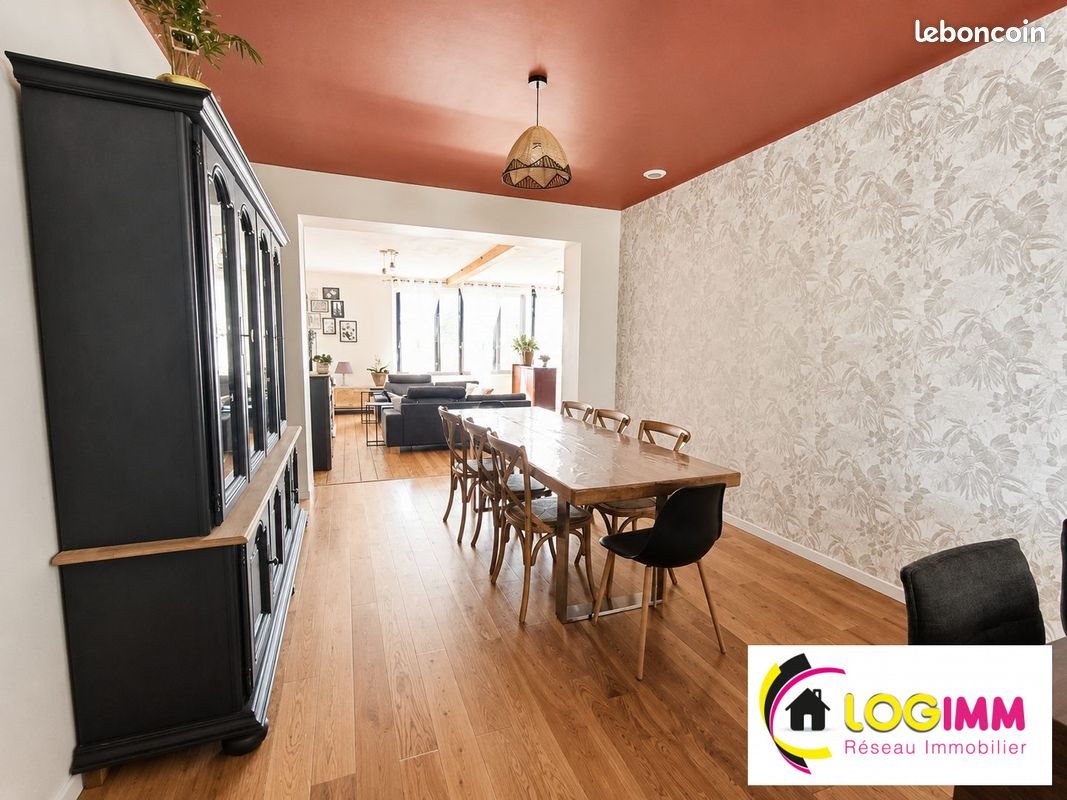 Maison à vendre, 340m², Solesmes