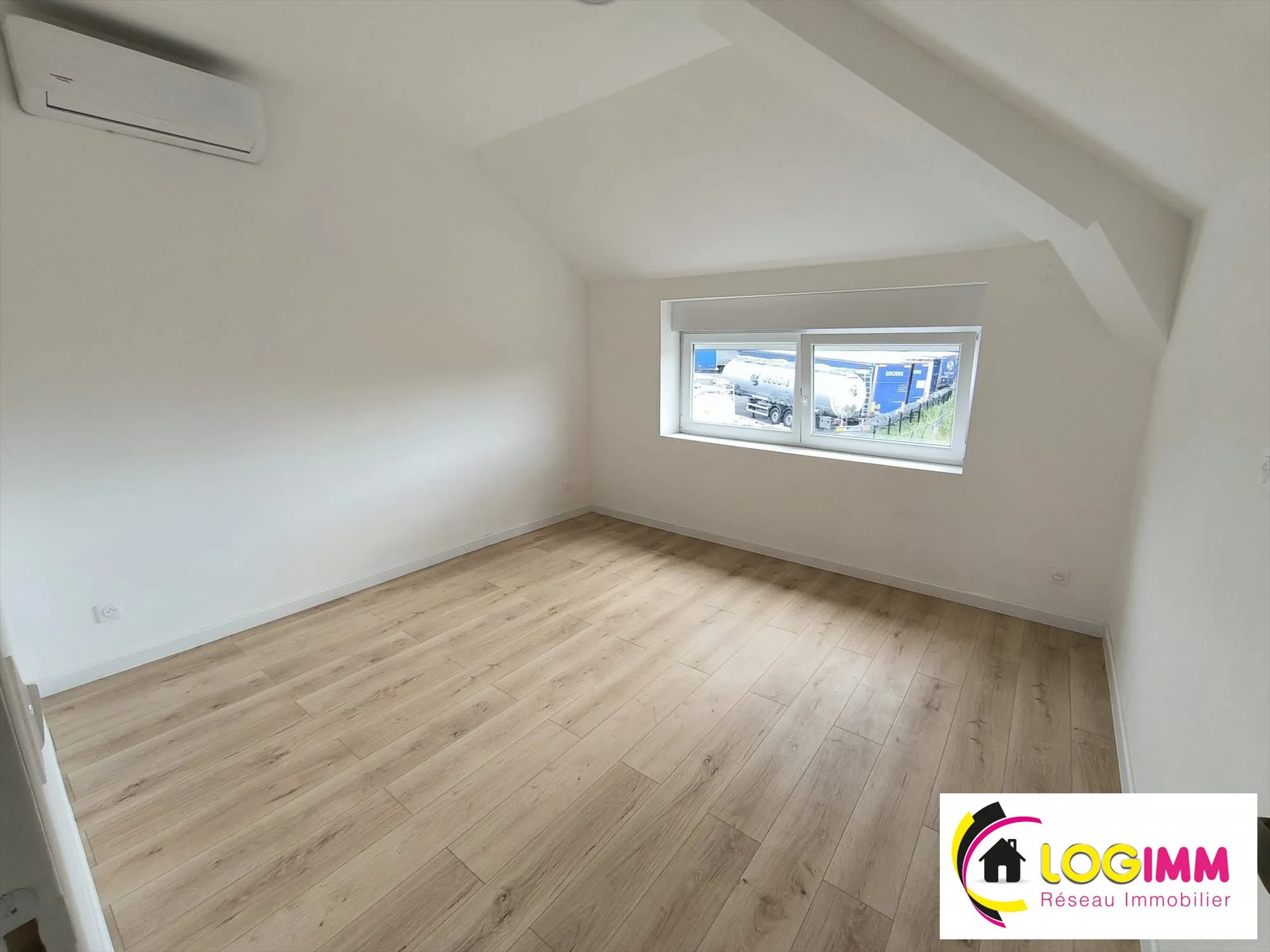 Maison à louer, 105m², Neuville-sur-Escaut