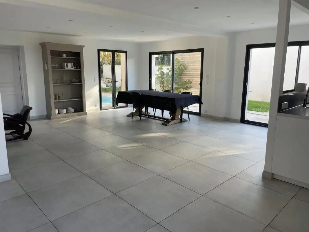 Maison à louer, 144m², Carpentras