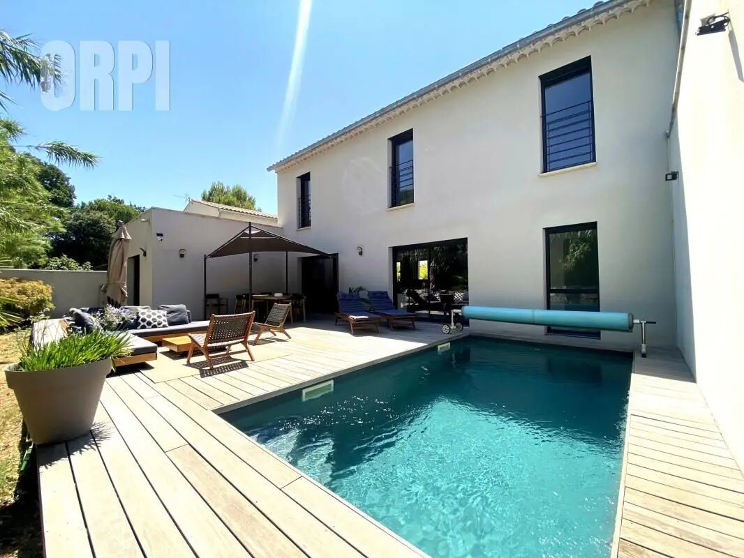 Maison à vendre, 157m², Carpentras