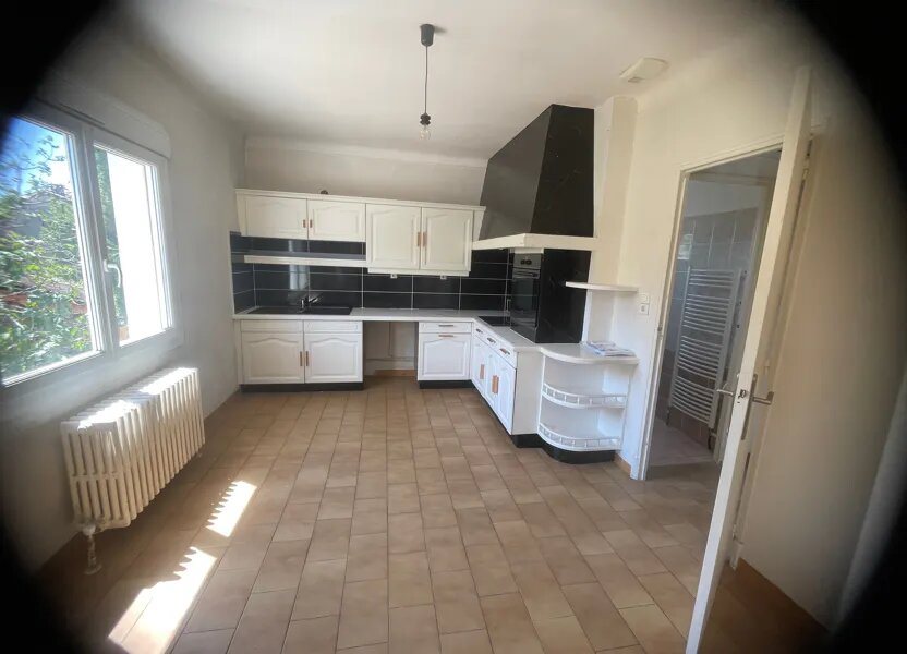 Maison à louer, 79m², Carpentras