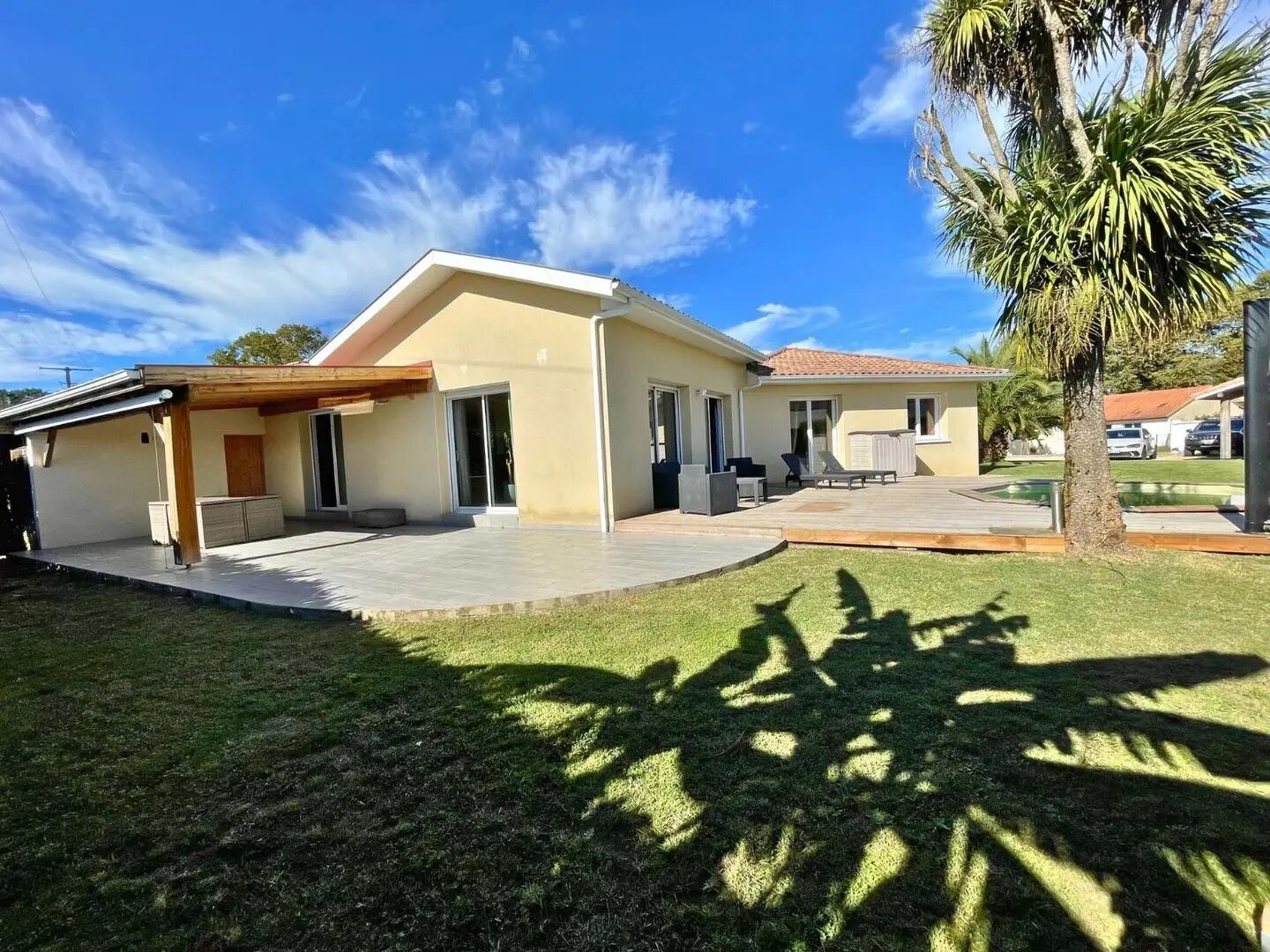 Maison à vendre, 133m², Mées