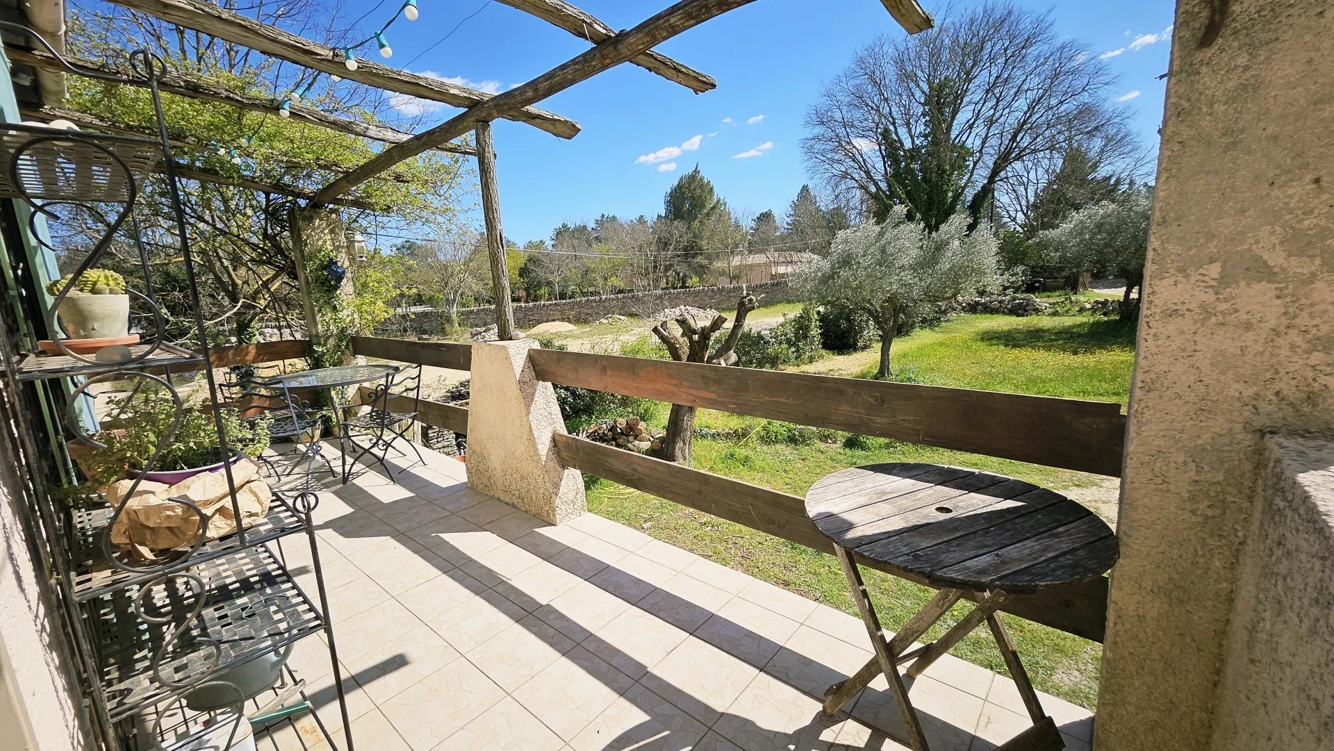 Maison à vendre, 89m², Montaren-et-Saint-Médiers