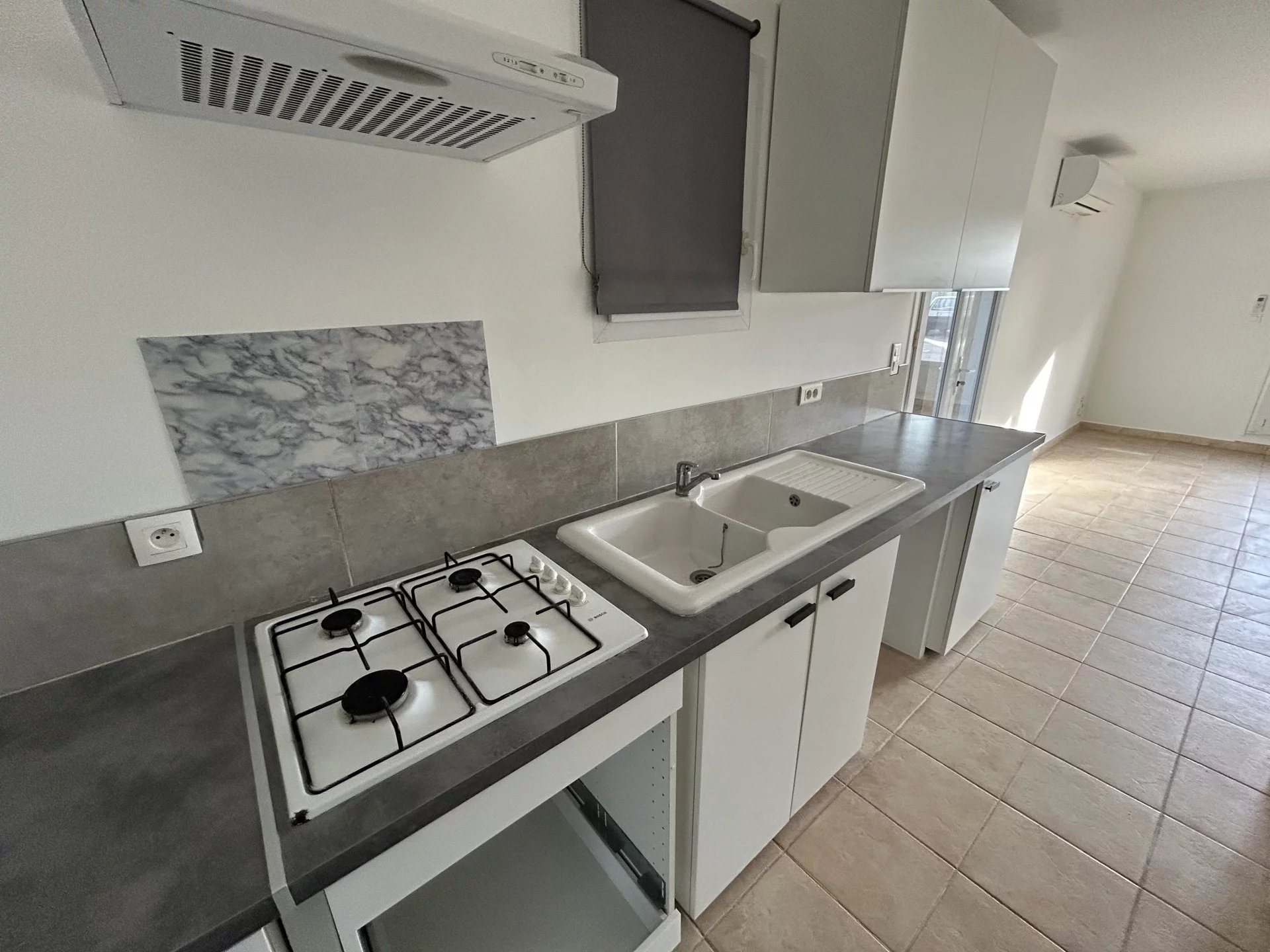 Appartement à vendre, 50m², Saint-Quentin-la-Poterie