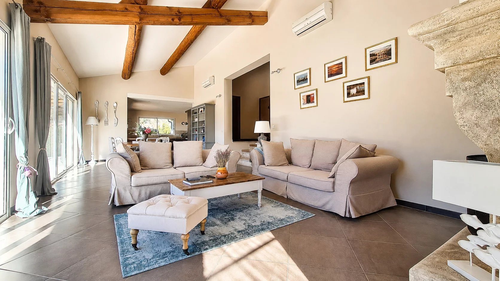 Maison à vendre, 199m², Saint-Hippolyte-de-Montaigu