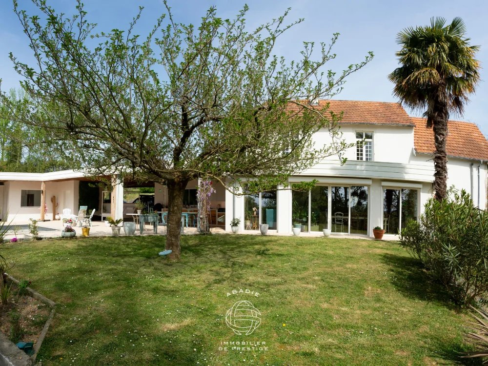 Maison à vendre, 208m², Jurançon