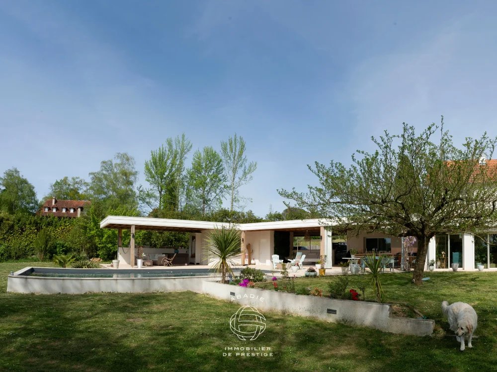 Maison à vendre, 208m², Jurançon
