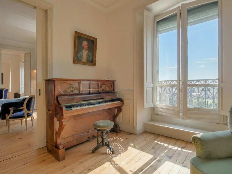 Appartement à vendre, 153m², Pau