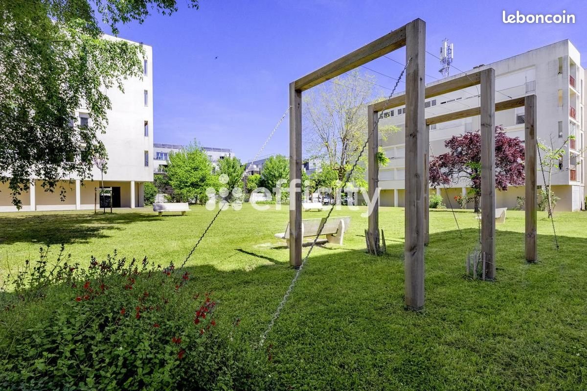 Appartement à vendre, 74m², Talence