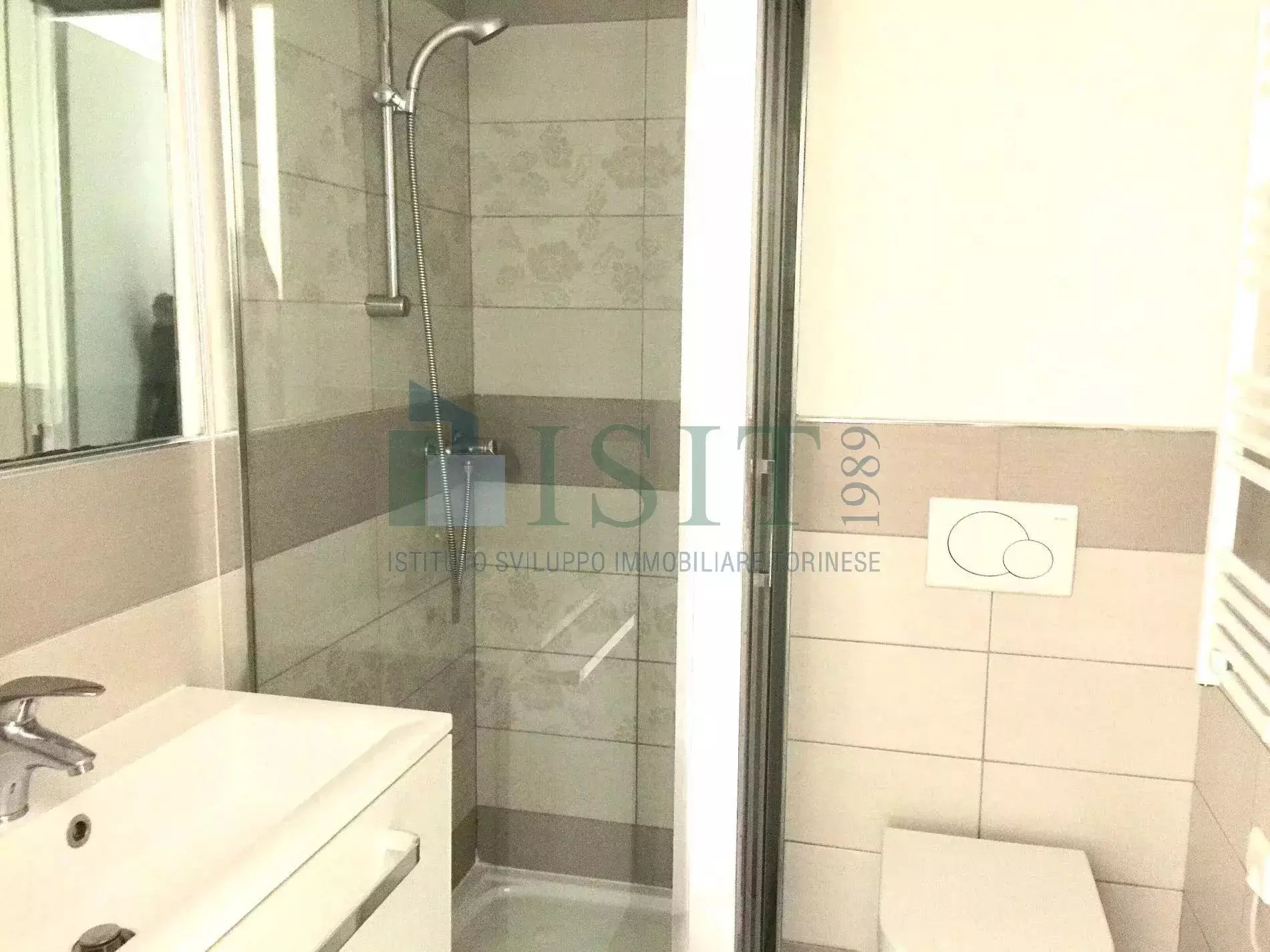 Appartement à louer, 2m², Cannes