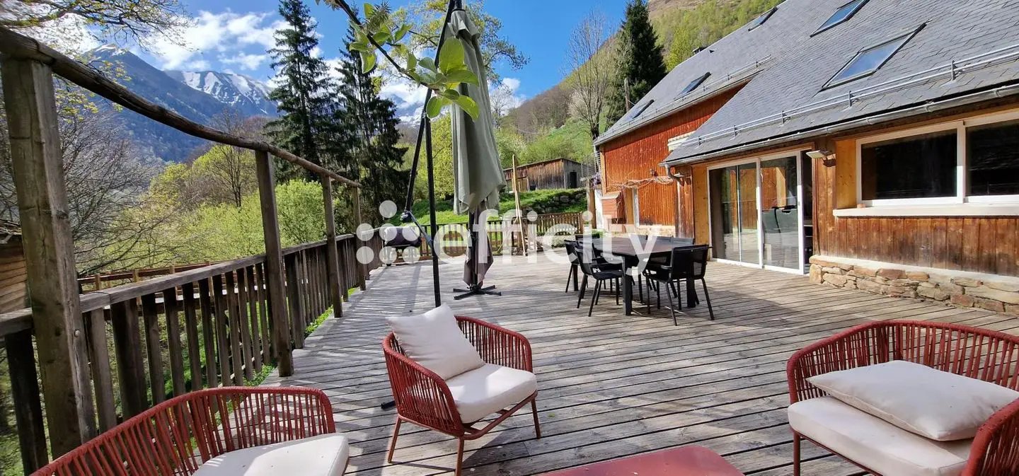 Maison à vendre, 362m², Arrens-Marsous