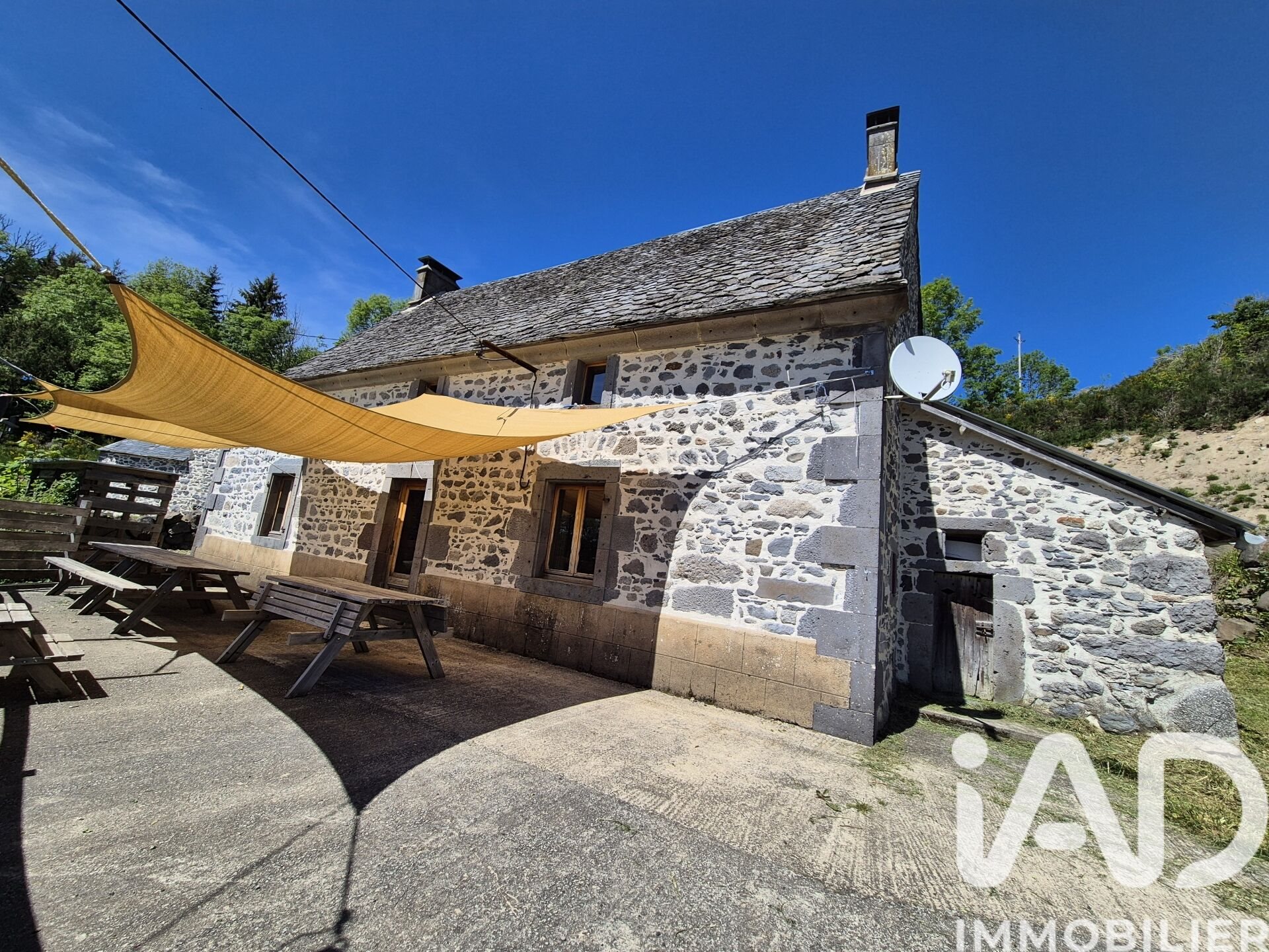 Maison à vendre, 161m², Chastreix