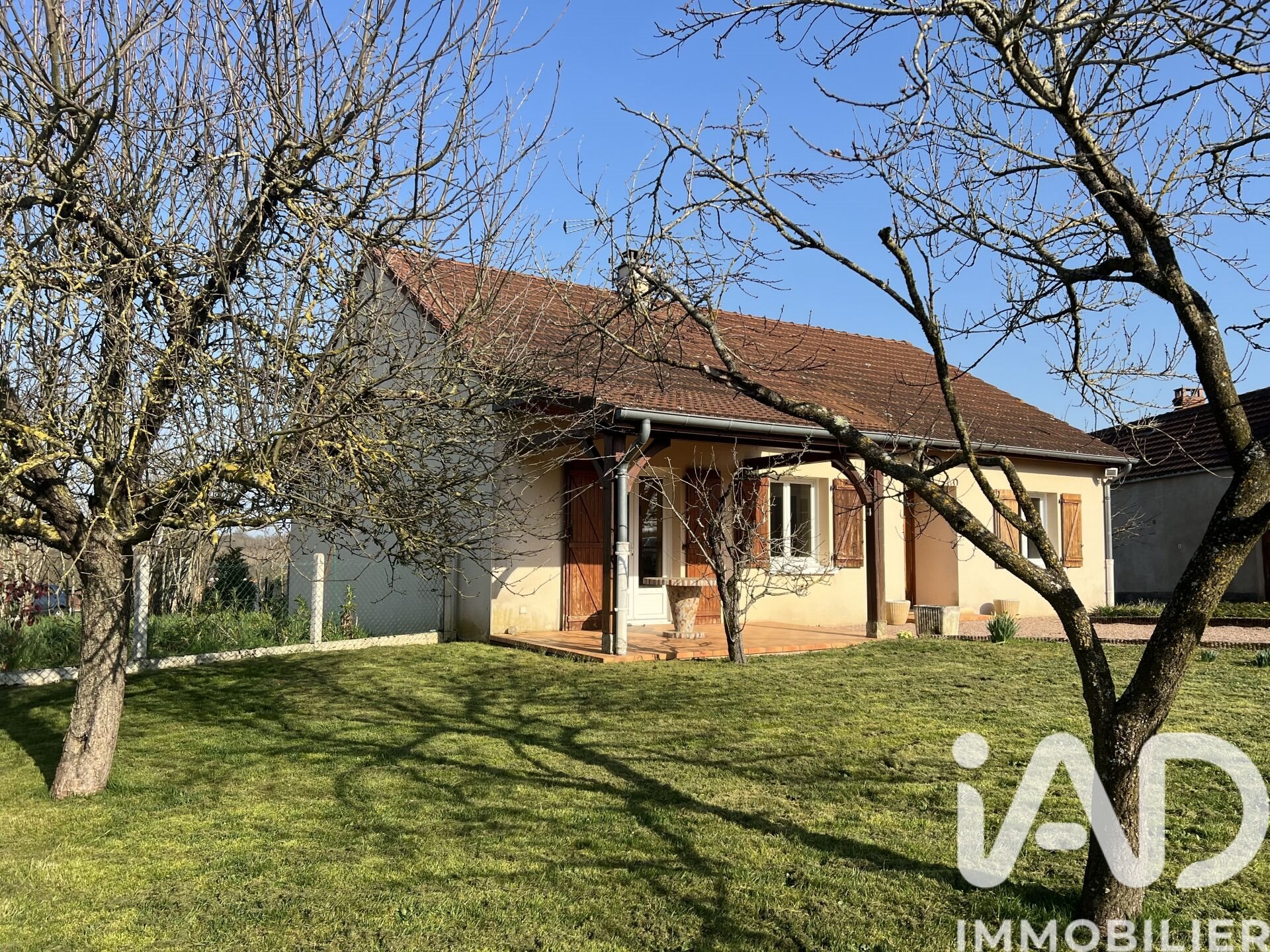 Maison à vendre, 114m², Saint-Léger-sur-Vouzance