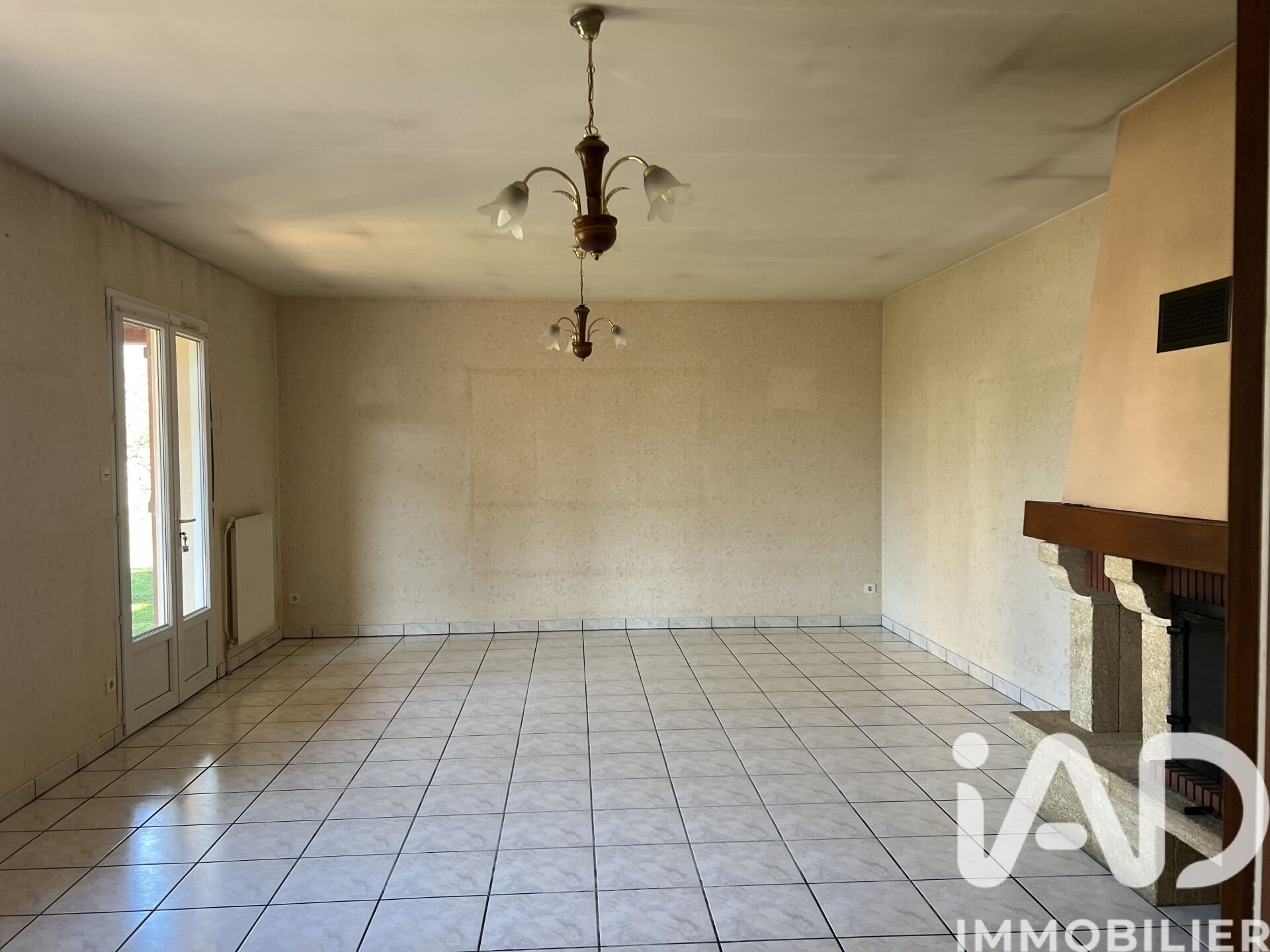 Maison à vendre, 114m², Saint-Léger-sur-Vouzance