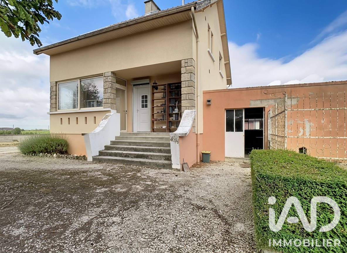 Maison à vendre, 84m², Faux-Fresnay