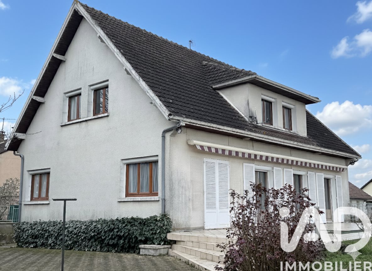 Maison à vendre, 163m², Saint-Julien-du-Sault