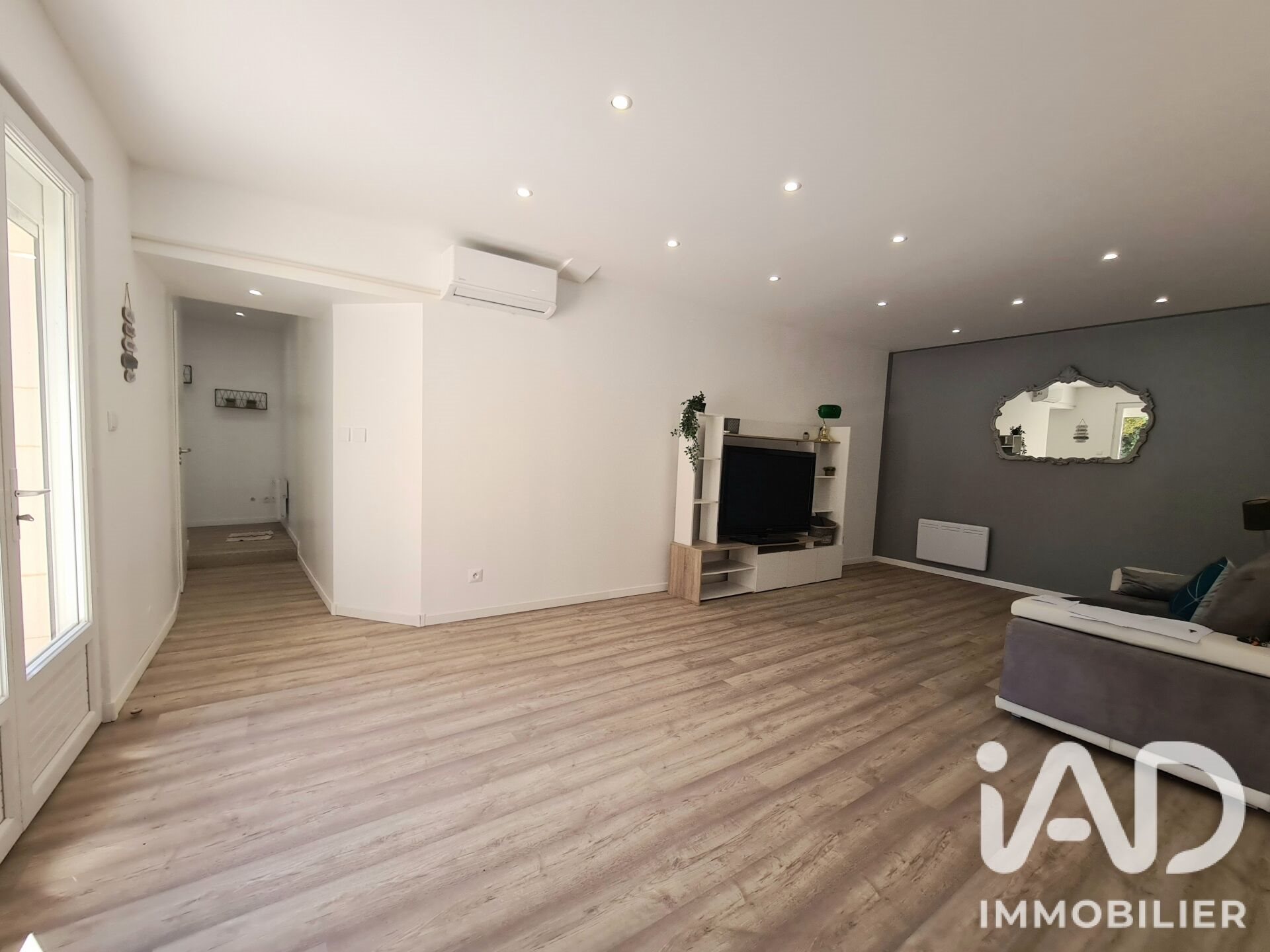 Maison à vendre, 121m², La Ville-Dieu-du-Temple