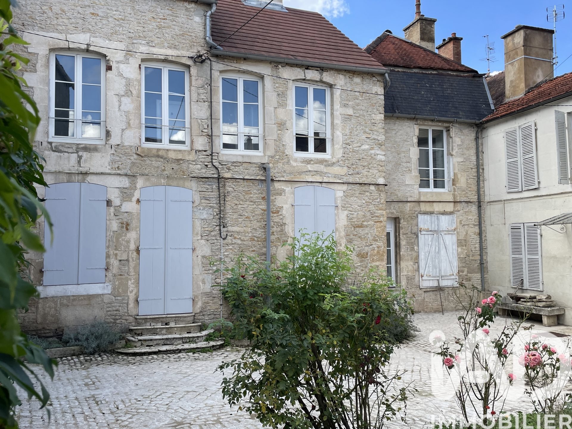 Maison à vendre, 360m², Châtillon-sur-Seine