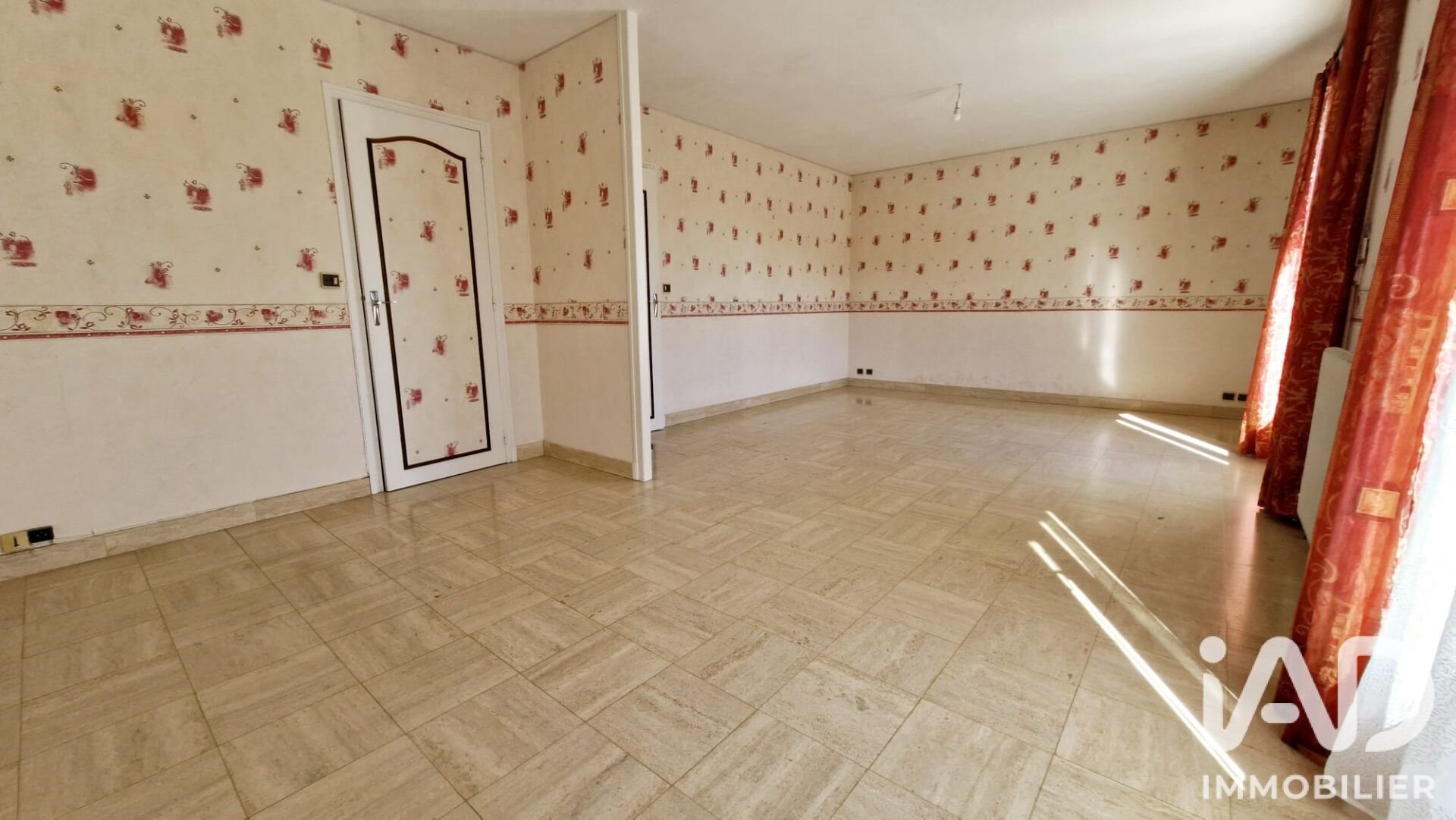 Maison à vendre, 100m², Barjouville