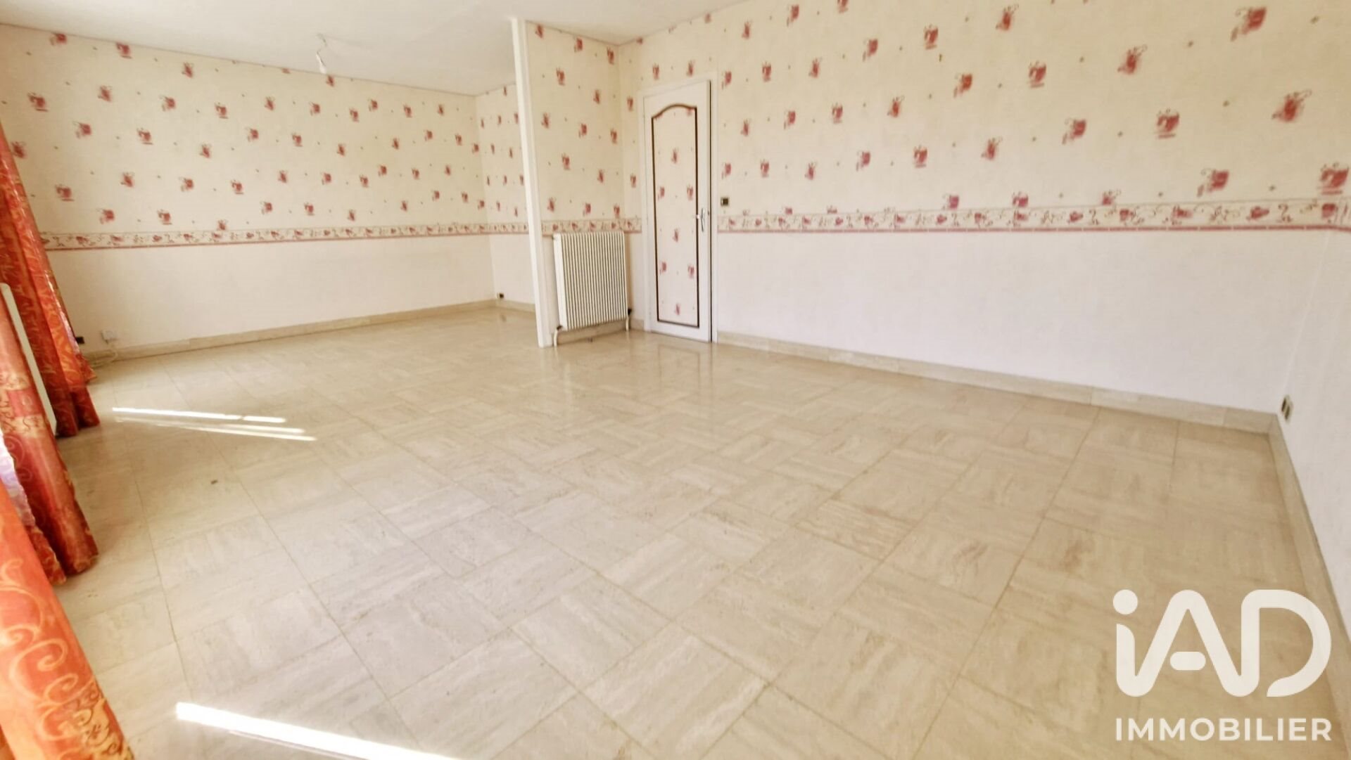 Maison à vendre, 100m², Barjouville