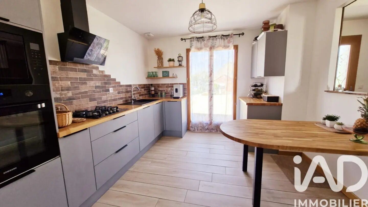 Maison à vendre, 128m², Ermenonville-la-Petite